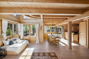 Chalet Lo Villâzo by Mrs Miggins